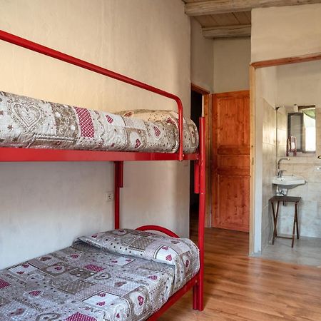 Cuaddus E Tellas Nuragus Bagian luar foto
